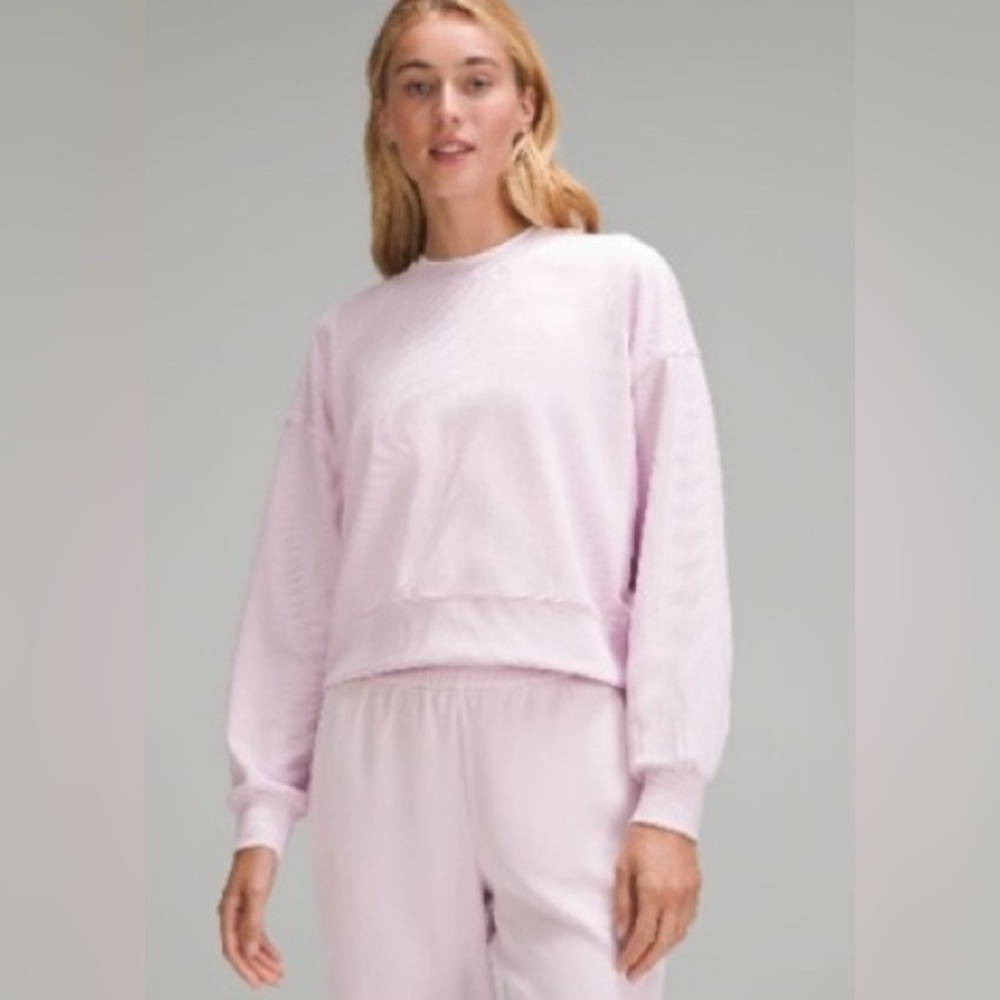 Lululemon Ribbed Softstreme Perfectly Oversized Crew Sweatshirt- PTP 24”-EUC